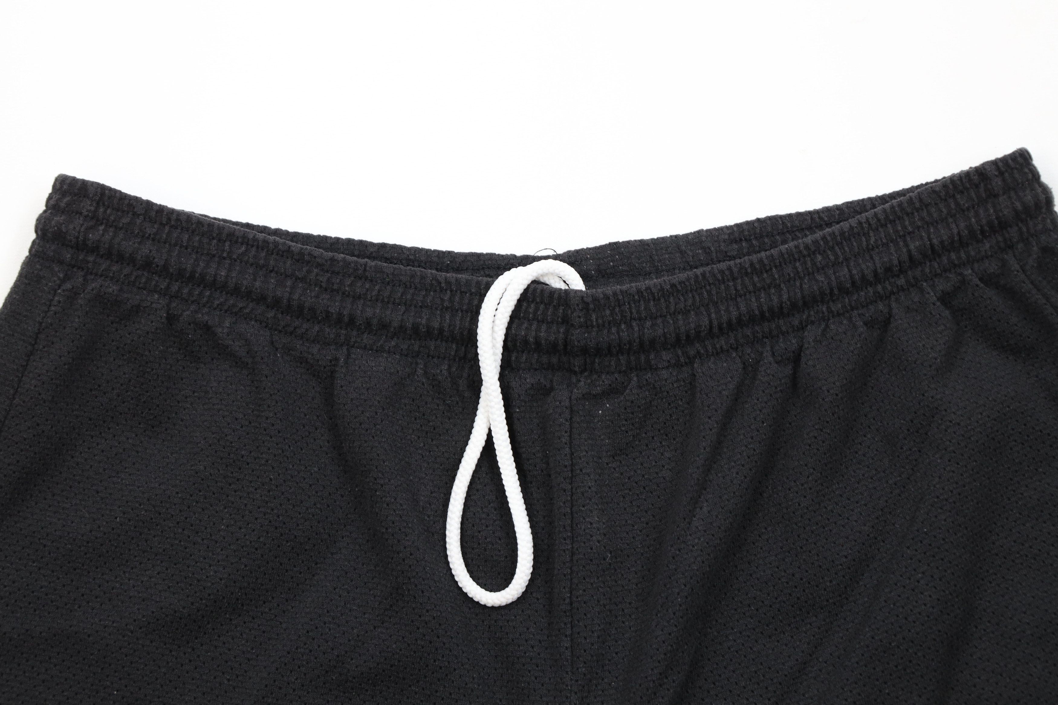 Vintage Vintage 90s Streetwear Blank Above Knee Mesh Shorts Black Size US 36 / EU 52 - 2 Thumbnail