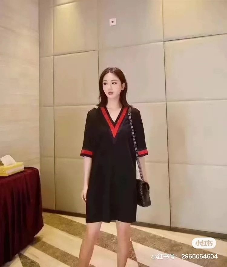 Gucci GucciClassic black and red color-matched dress 2503-Nextarr Size M / US 6-8 / IT 42-44 - 8 Thumbnail