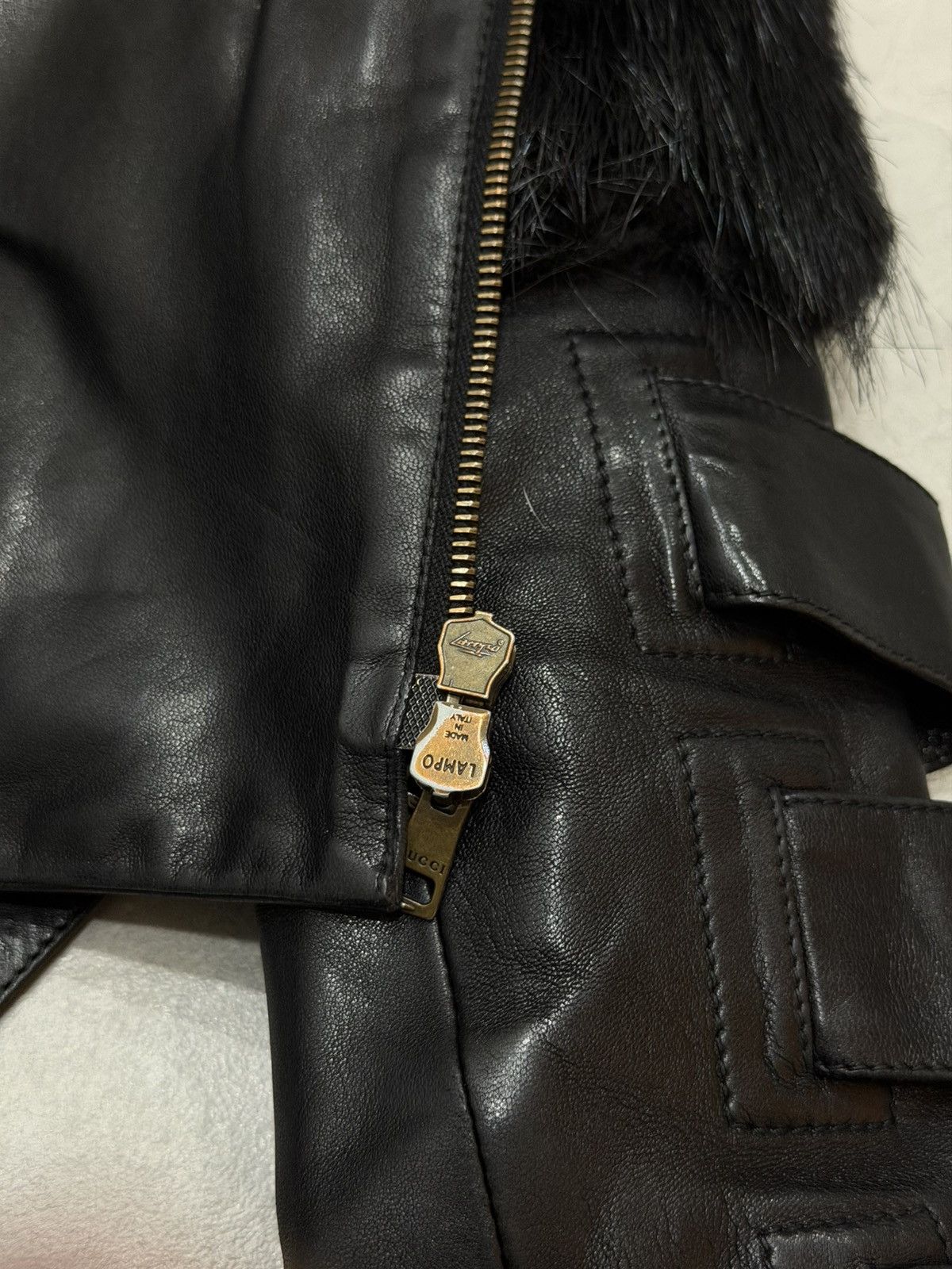 Gucci GUCCI Tom Ford FW2003 Beaver Fur Leather Jacket 2003 Buckles Size S / US 4 / IT 40 - 23 Thumbnail