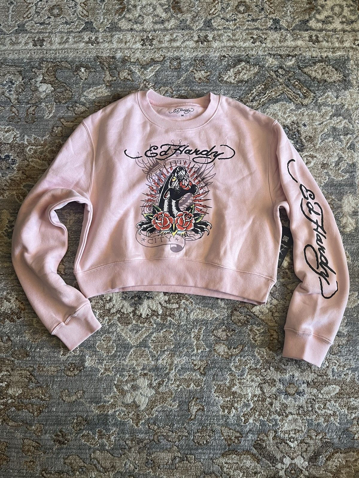 Ed Hardy Pink Ed Hardy Cropped Graphic Panther Sweater M Size M / US 6-8 / IT 42-44 - 1 Thumbnail