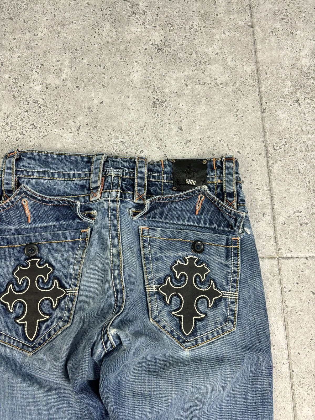 Affliction × Japanese Brand × Vintage Y2K Affliction 2000s Denim Shorts Faded Distressed Cross Size US 32 / EU 48 - 5 Thumbnail
