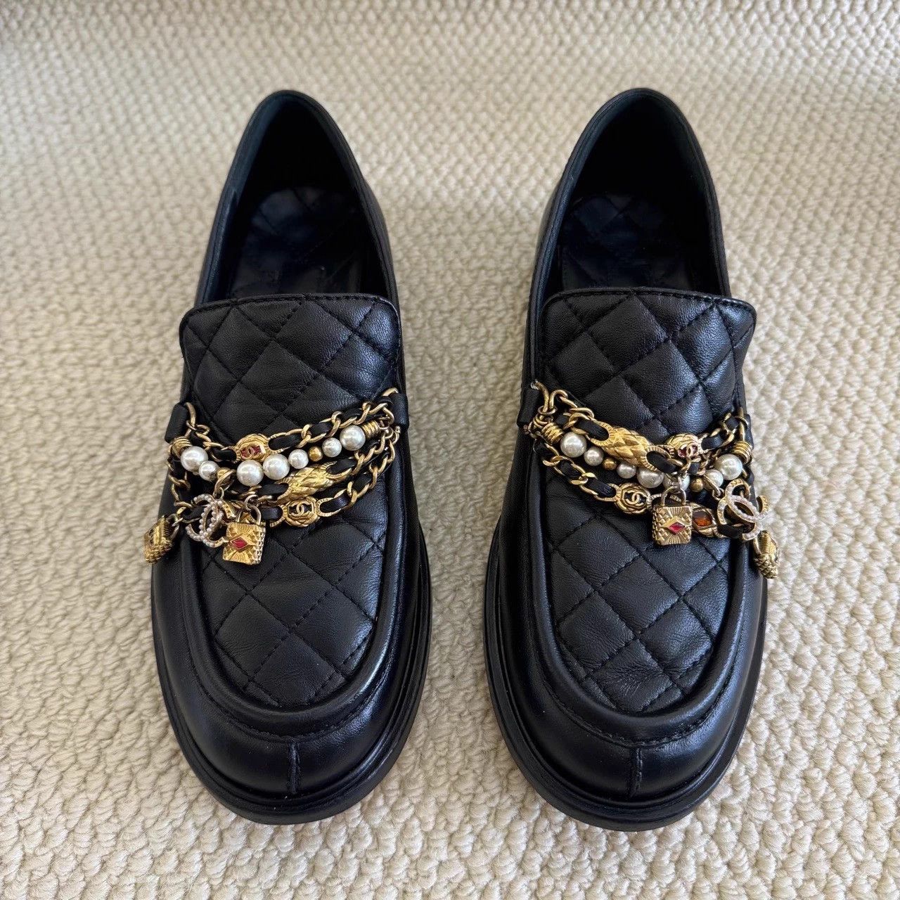 Chanel Chanel chain perfume bottle loafers Size US 7.5 / IT 37.5 - 6 Thumbnail