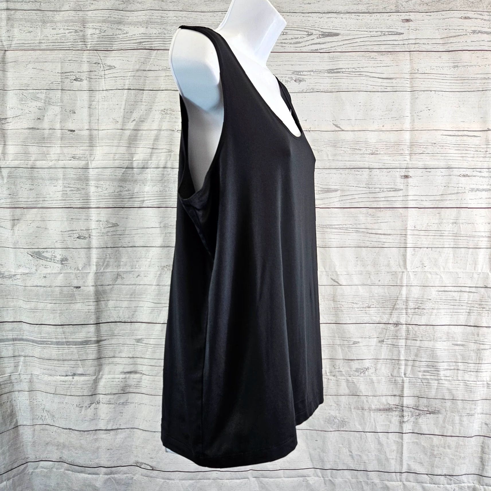 Vintage Chiocs Womens Tank Top Sz XL Solid Black Scoop Neck Nylon Blend Size XL / US 12-14 / IT 48-50 - 3 Thumbnail