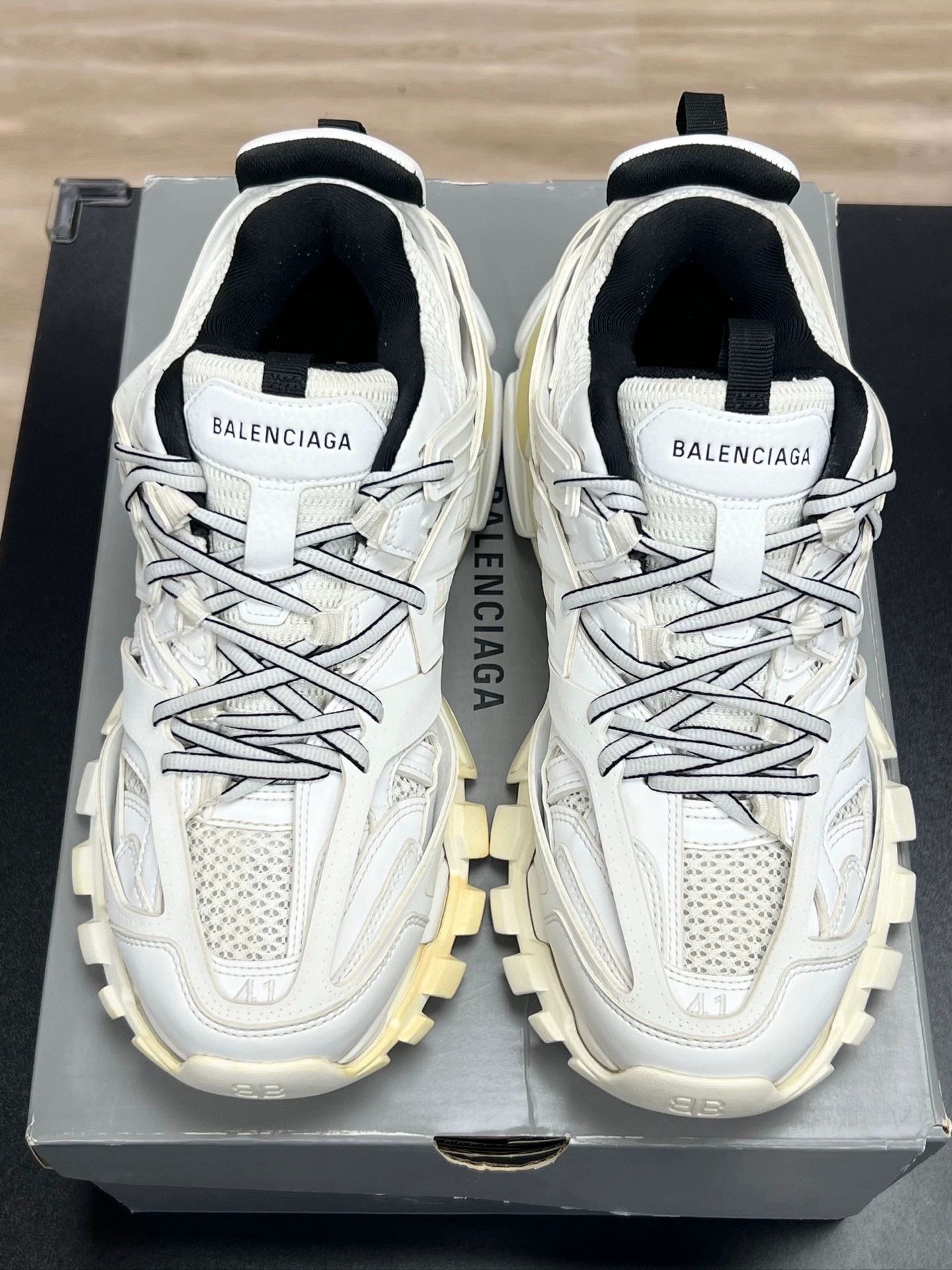 Balenciaga Balenciaga Track Sneakers in White and Black Size US 8 / EU 41 - 3 Thumbnail