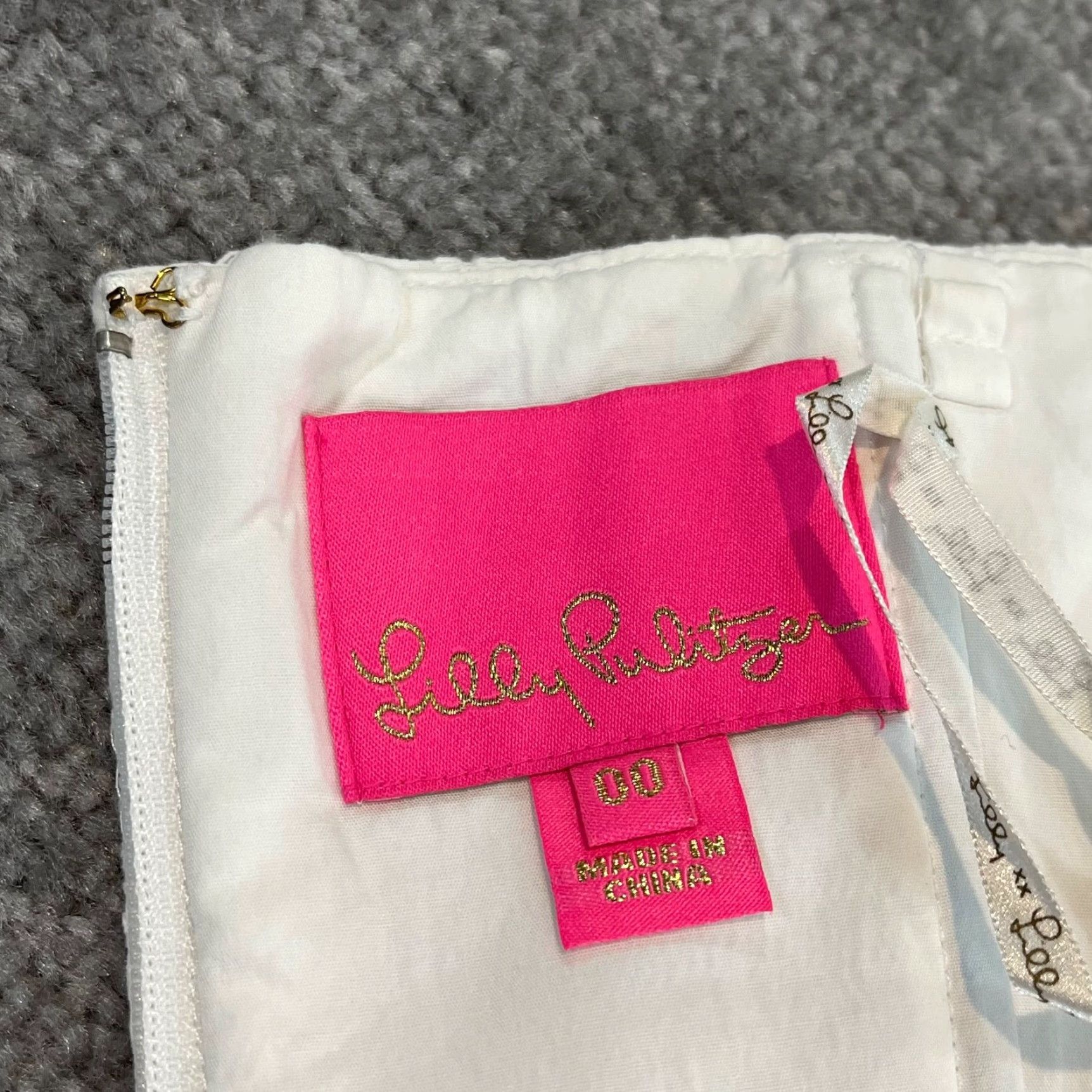 Lilly Pulitzer Lilly Pulitzer Dress Womens Size 00 White Eyelet Marta Resort Diamond Knit Prep Size XXS / US 00 / IT 34 - 4 Thumbnail