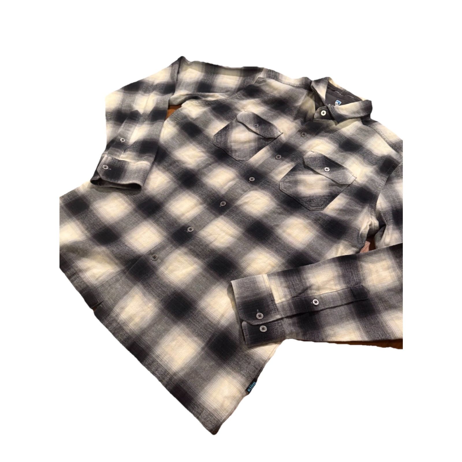 Vintage KUHL Men’s Dillingr Flannel LS Shirt M Black Sand Style 7186 Pockets Easy Care Button-Up Size US M / EU 48-50 / 2 - 4 Thumbnail