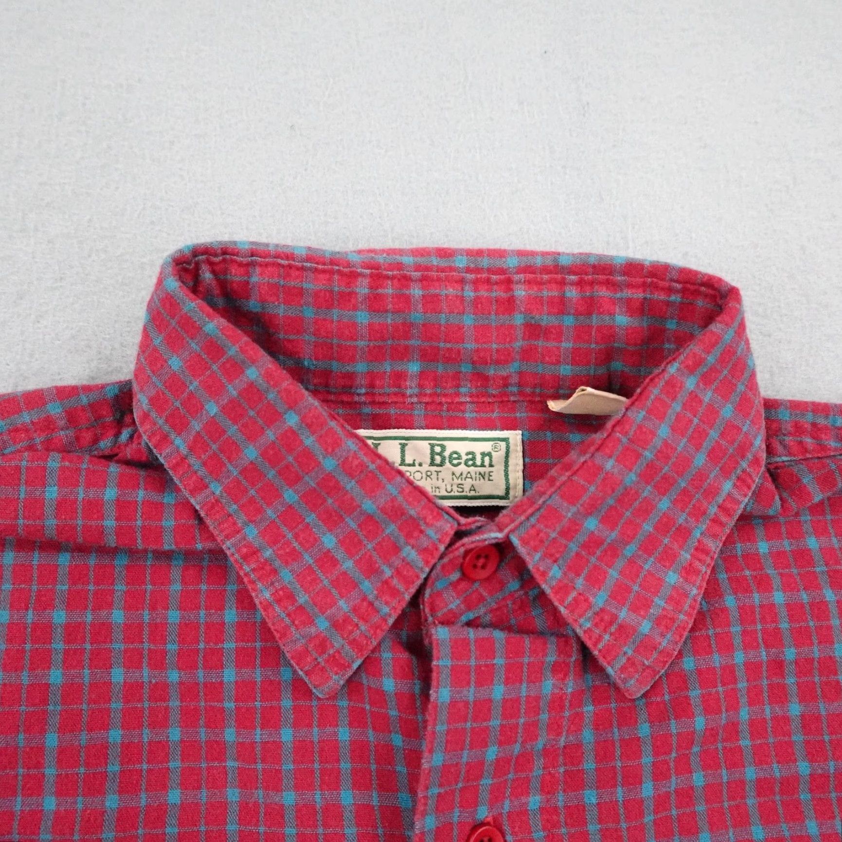 Vintage VINTAGE LL Bean Shirt Mens Small Red Check Plaid Button Up Field Shirt USA 90s Size US S / EU 44-46 / 1 - 2 Thumbnail