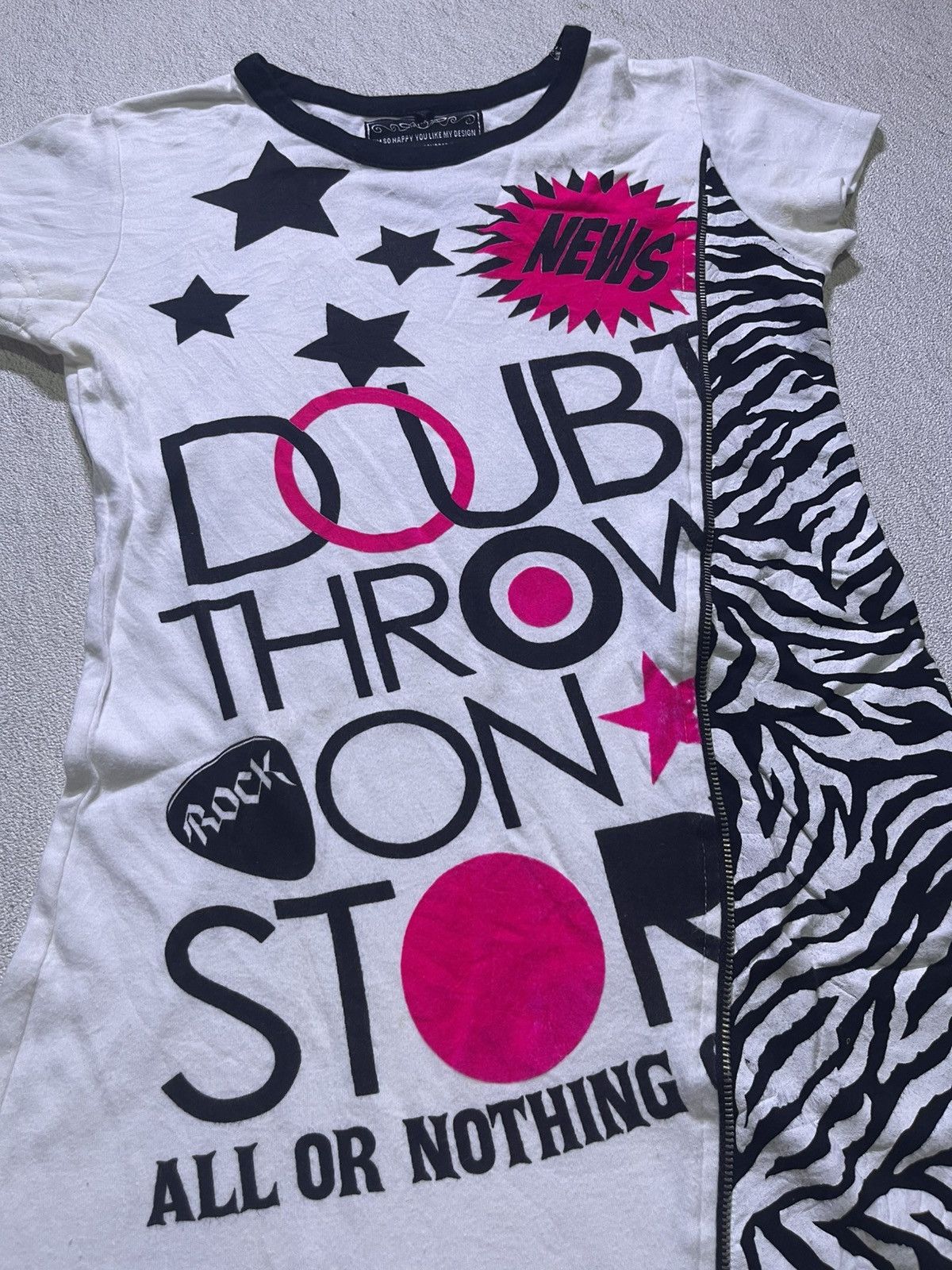 Japanese Brand Y2K A-chuun Short sleeve tshirt women's Size S / US 4 / IT 40 - 3 Thumbnail