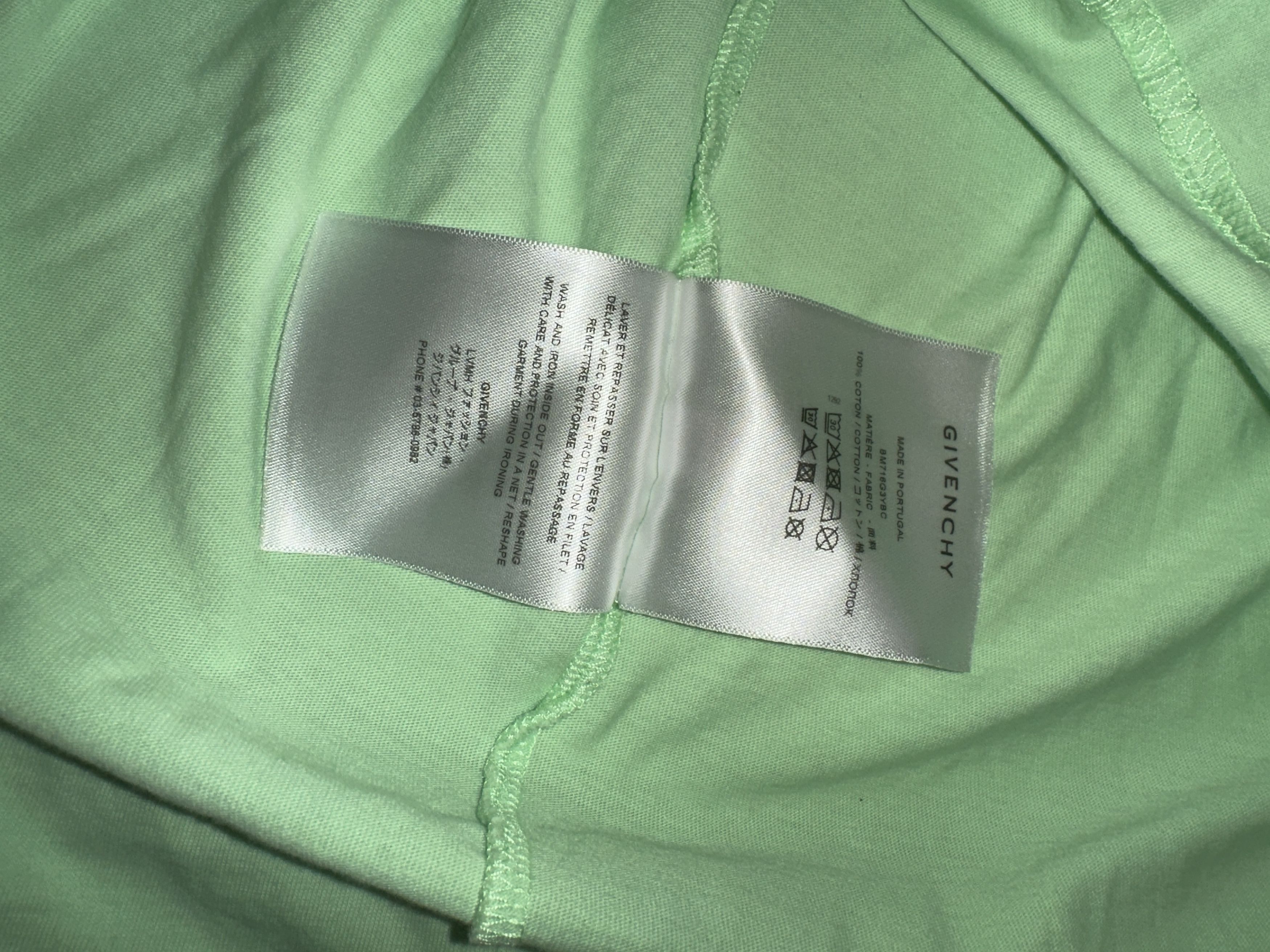 Givenchy Men's 4g Lock Slim Fit T-shirt In Bright Green Size US M / EU 48-50 / 2 - 4 Thumbnail