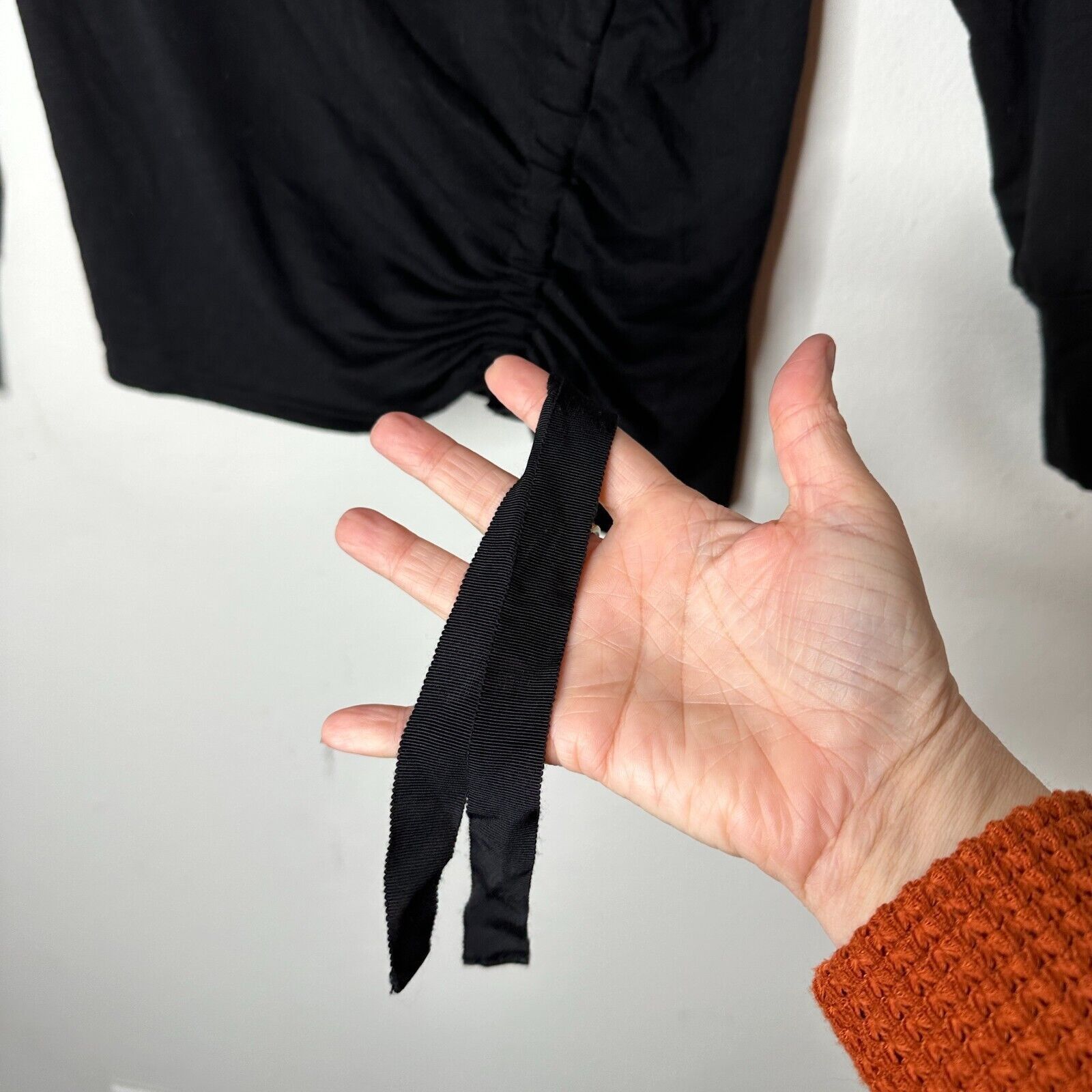 Other Peyton Jensen Black Ruched Side Tie Banded Cuff Blouse XS Size XS / US 0-2 / IT 36-38 - 4 Thumbnail