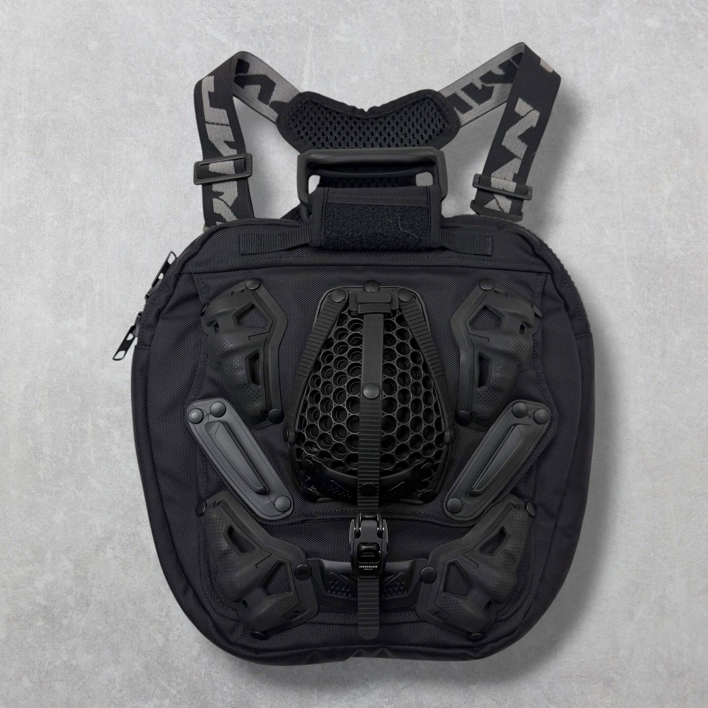 Junya Watanabe Junya Watanabe x Innerraum Utility Backpack L Size ONE SIZE - 1 Thumbnail