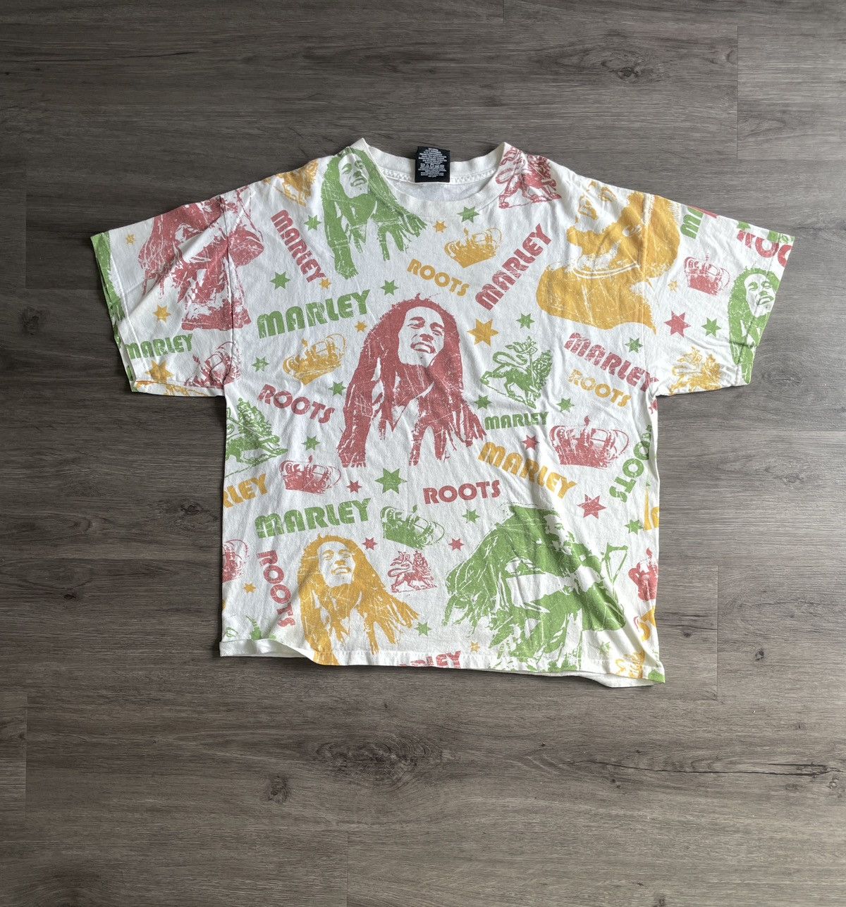 Vintage Y2K Bob Marley “AOP Reggae Roots” Graphic T-shirt (Sz.XL.) Size US XL / EU 56 / 4 - 1 Thumbnail