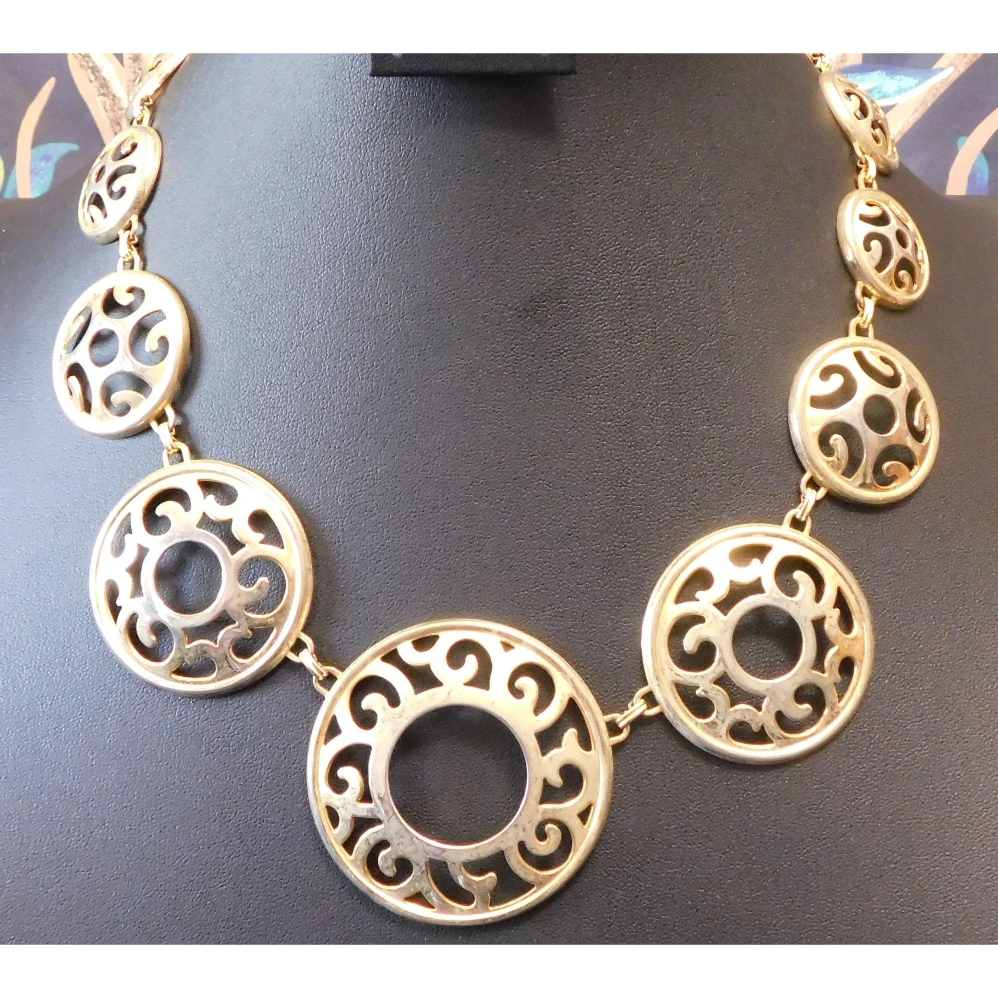 Other Vintage Filigree Cutout Medallion Gold Tone Necklace Size ONE SIZE - 2 Thumbnail