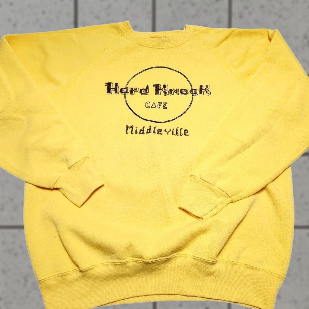 Lee VINTAGE Lee Sturdy Sweats Yellow Sweatshirt XL Womens 90s Embroidered Pullover Crew Neck Sweatshirt Ladies Regular Fit Size XL / US 12-14 / IT 48-50 - 1 Thumbnail