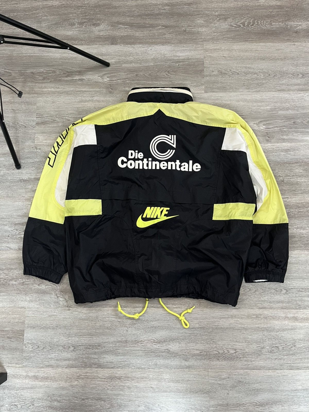 Nike × Vintage windbreaker nike premier 1996/97 borusia dortmund football Size US L / EU 52-54 / 3 - 15 Thumbnail