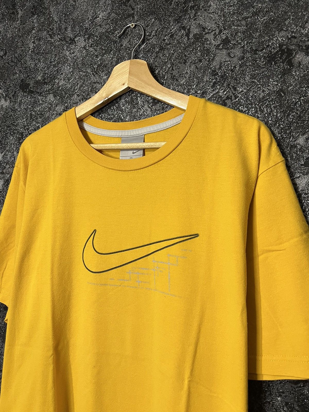 Nike × Vintage Vintage Nike T Shirt Big Central Logo Swoosh Orange Y2K Size US XL / EU 56 / 4 - 2 Thumbnail