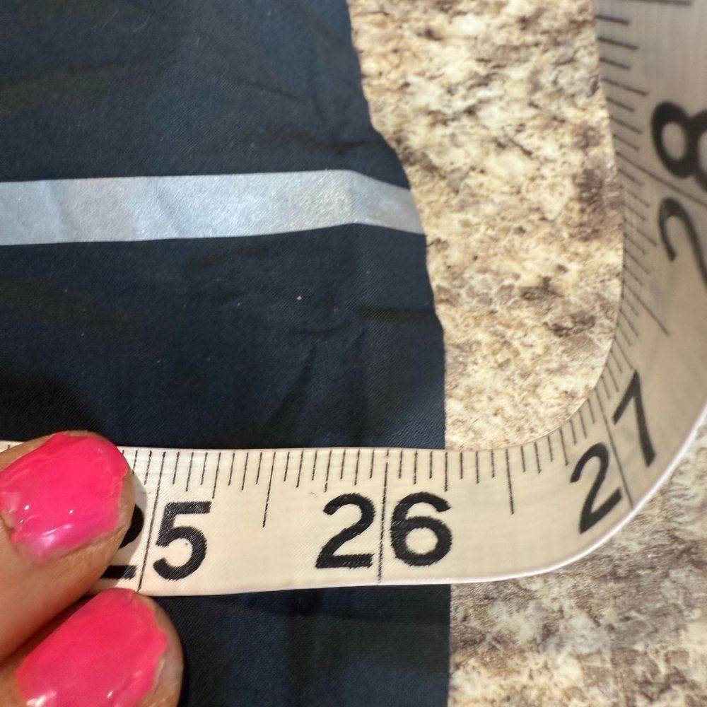 Lululemon Lululemon Athletica Black Tank Top with Wide Straps Size S / US 4 / IT 40 - 3 Thumbnail