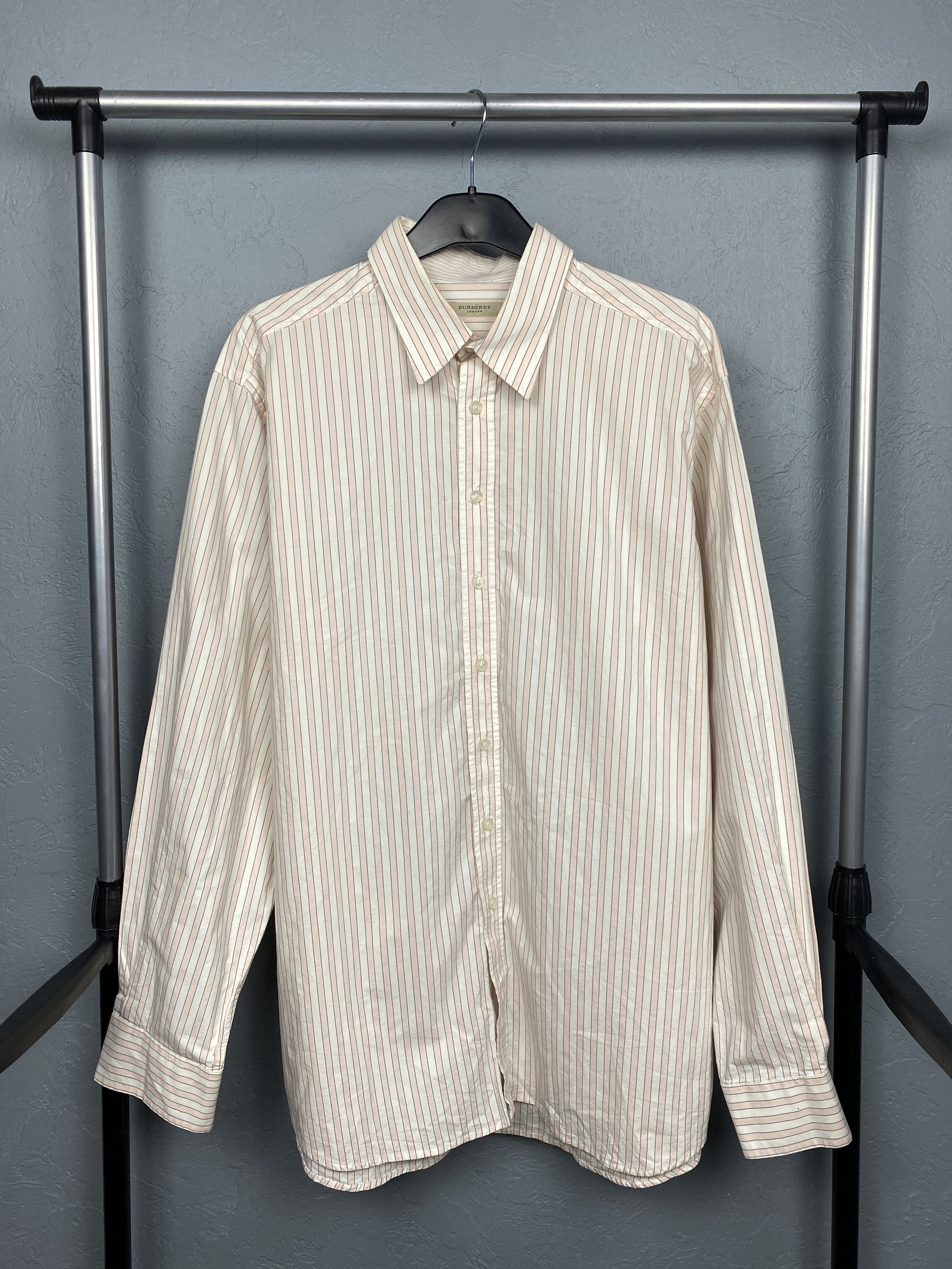 Burberry Burberry London Vintage Mens Shirt Size US XL / EU 56 / 4 - 1 Thumbnail