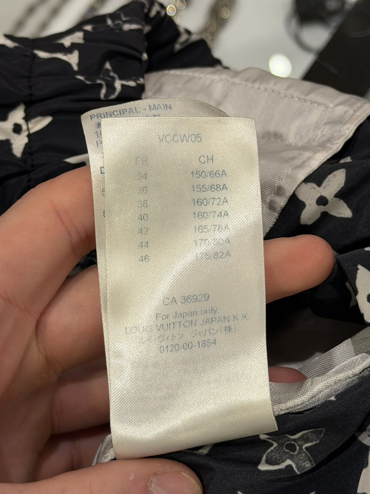 Louis Vuitton Louis Vuitton Monogram Nylon Pants - Black/White Size US 26 / EU 42 - 7 Thumbnail
