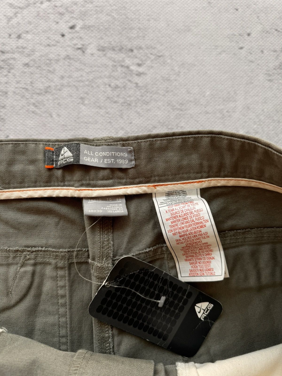 Nike × Nike ACG × Vintage NIKE ACG VINTAGE CARGO BASIC PANTS Size US 38 / EU 54 - 8 Thumbnail