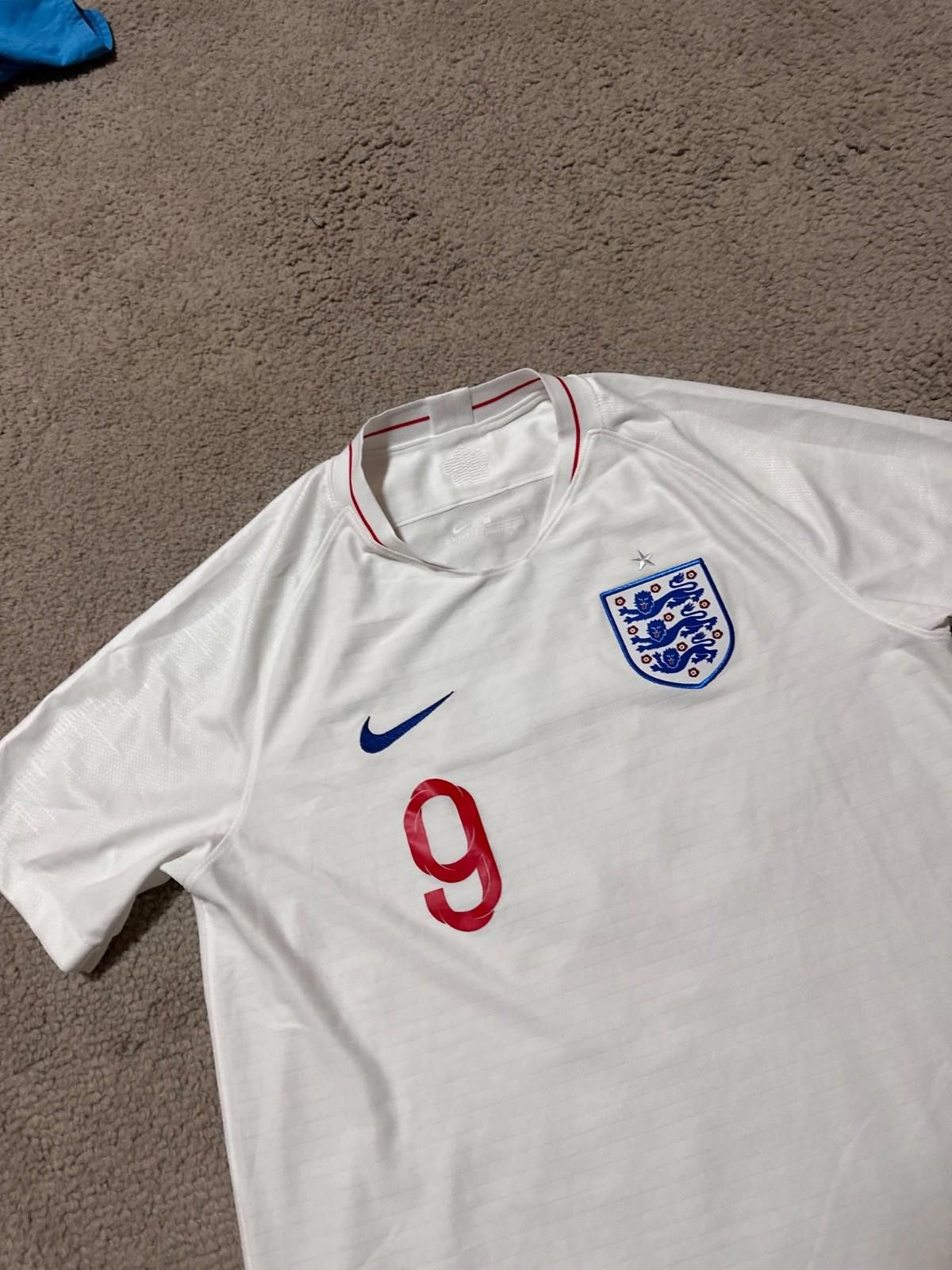 Nike Nike England 2018-2019 World Cup Football Shirt #9 Kane Size US L / EU 52-54 / 3 - 3 Thumbnail