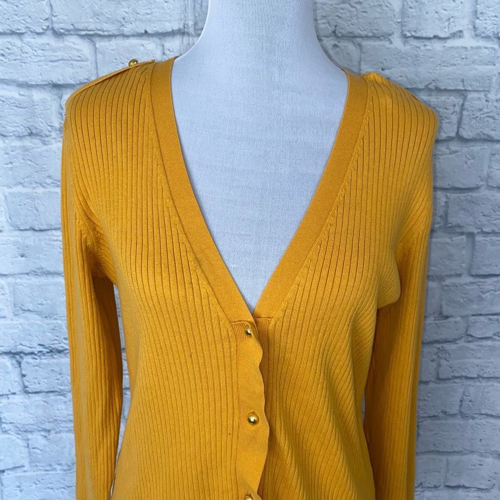 Other Peter Nygard women M 10-12 button from v-neck Longsleeve car Size M / US 6-8 / IT 42-44 - 10 Thumbnail