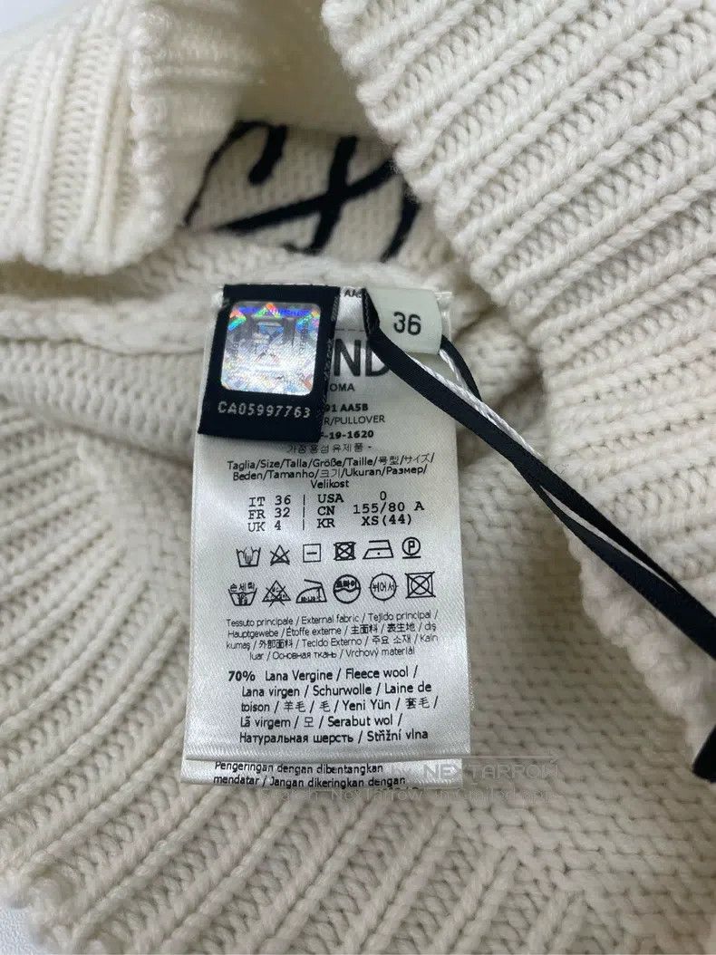 Fendi Fendi Retro soft style sweater Size 4XL / US 24-26 - 4 Thumbnail