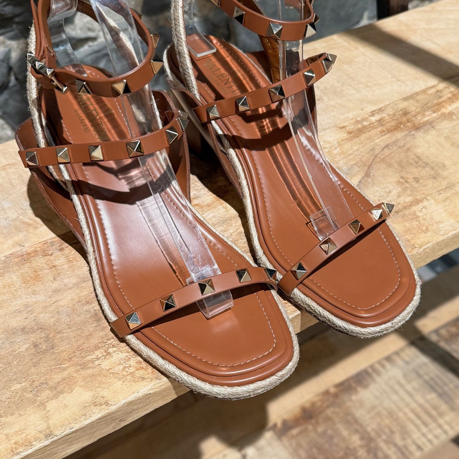 Valentino Valentino Brown Ankle Strap Rockstud Espadrille Sandals Size US 9.5 / IT 39.5 - 4 Thumbnail