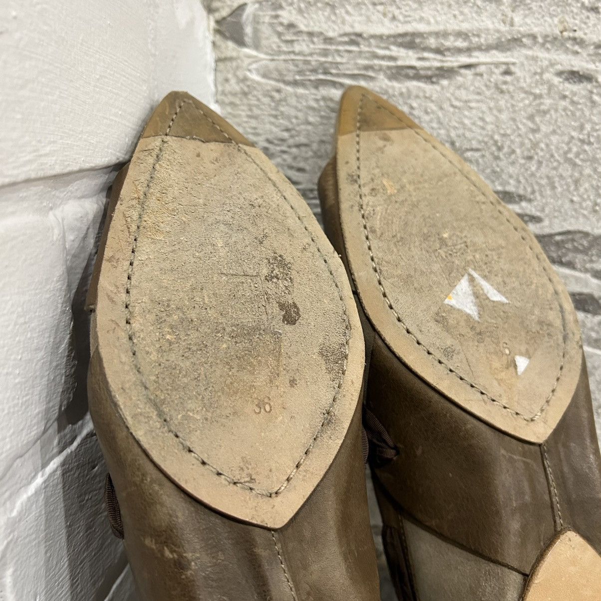 Marithe + Francois Girbaud Rare Marithe Francois Girbaud Ballerina Flats Leather Size US 6 / IT 36 - 13 Thumbnail