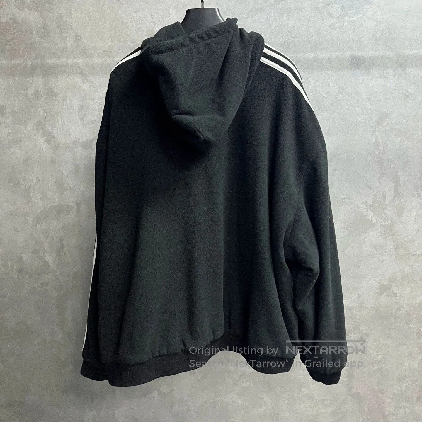 Balenciaga balenciaga black logo zip. Size US L / EU 52-54 / 3 - 5 Thumbnail