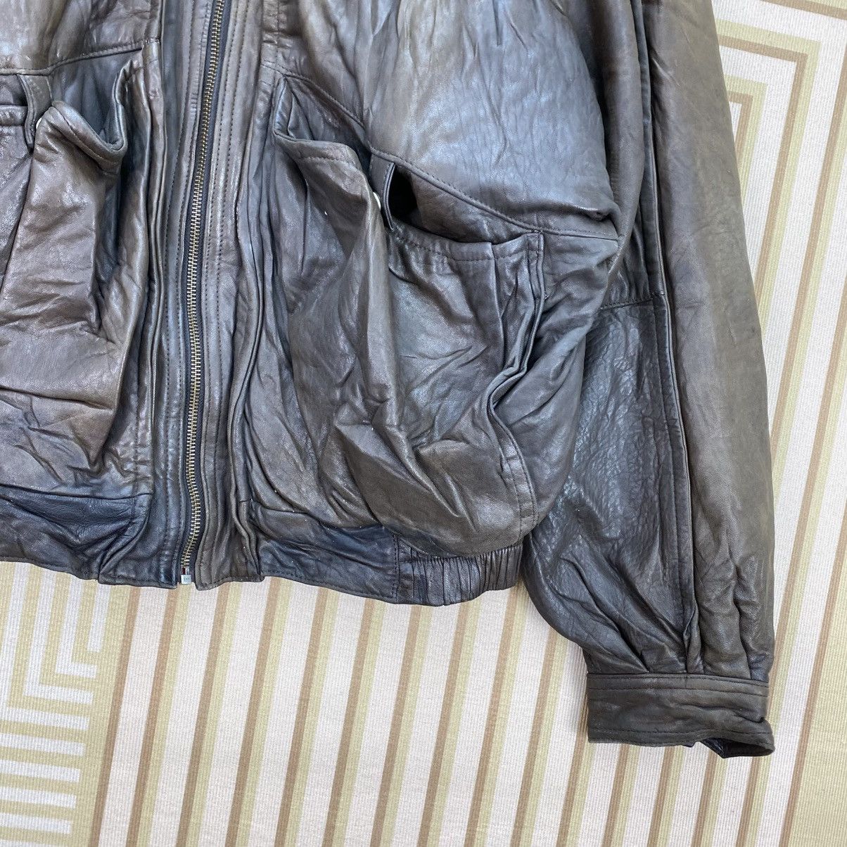 Japanese Brand 🫶 vintage Robert Comstock leather Bomber jacket Size US M / EU 48-50 / 2 - 4 Thumbnail