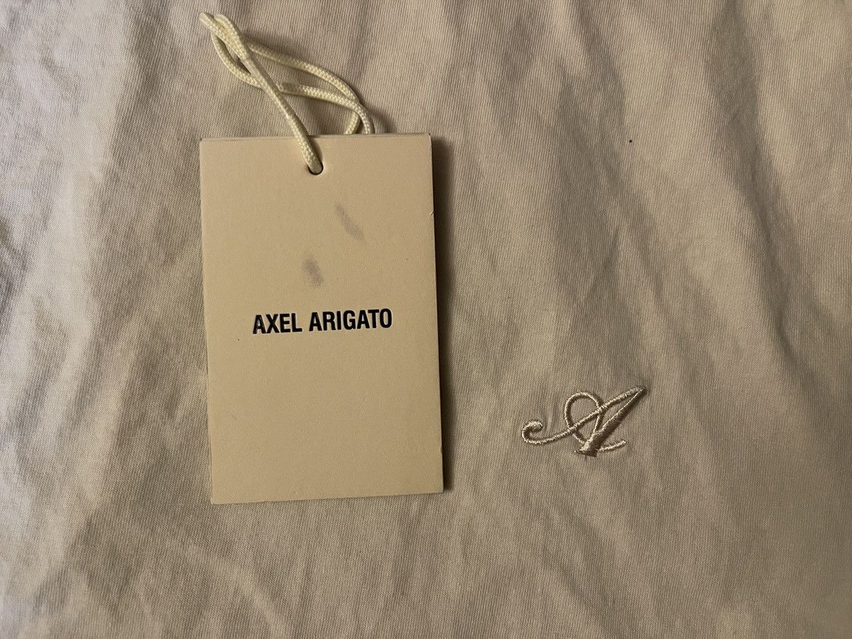Axel Arigato Axel Arigato Signature Slim T Shirt Size Medium Pale Beige Size M / US 6-8 / IT 42-44 - 3 Thumbnail
