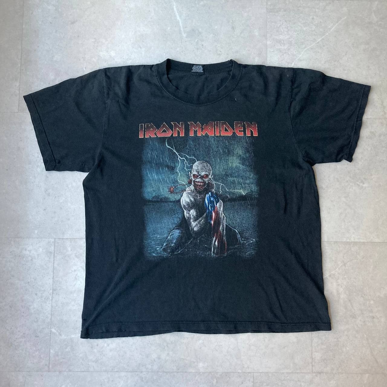 Band Tees Vintage Iron Maiden Heavy Metal Rock Band Tour Distressed Size US XL / EU 56 / 4 - 1 Thumbnail
