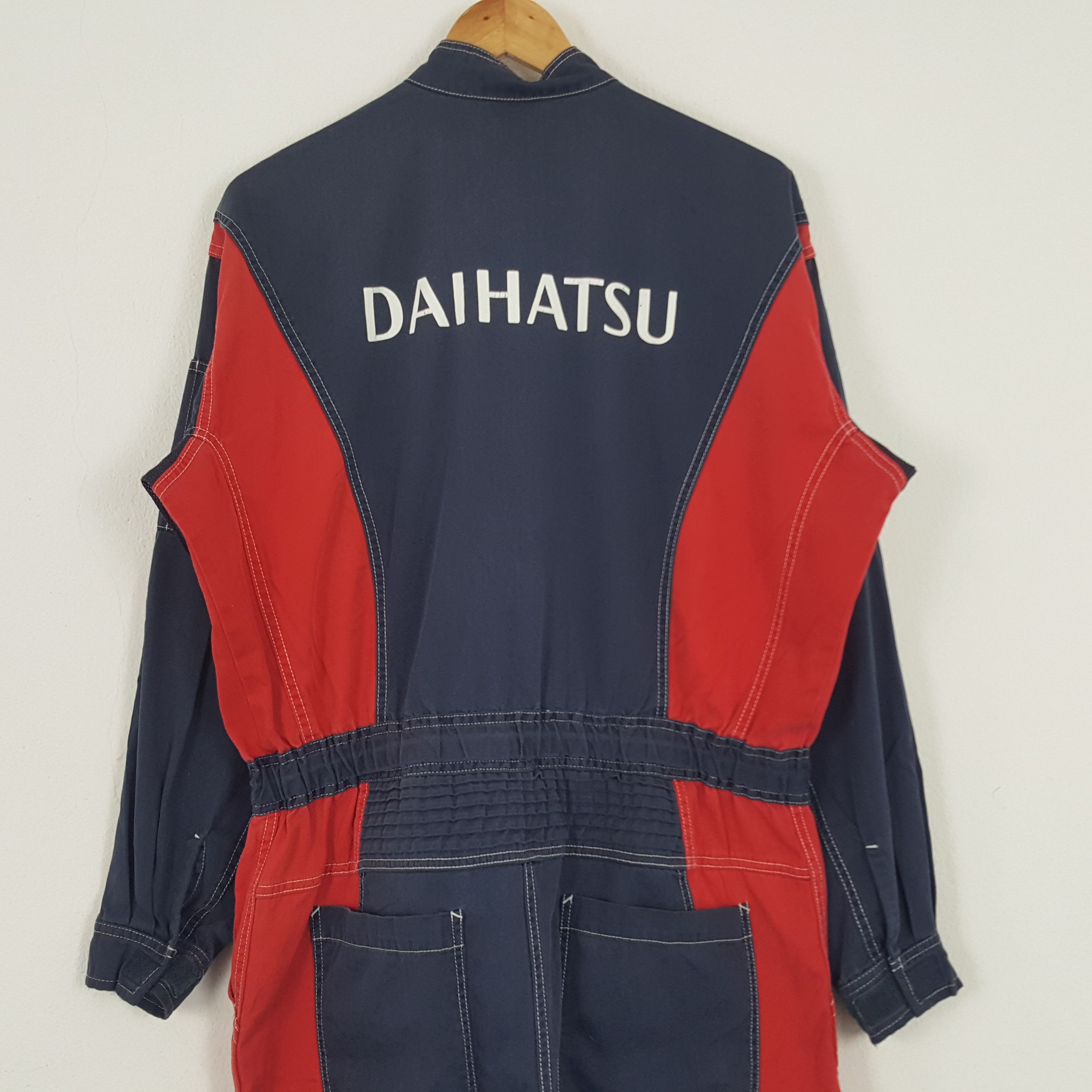 Japanese Brand × Vintage Vintage Daihatsu Japanese Motorsports Racing Coverall Jacket Size US XL / EU 56 / 4 - 2 Thumbnail
