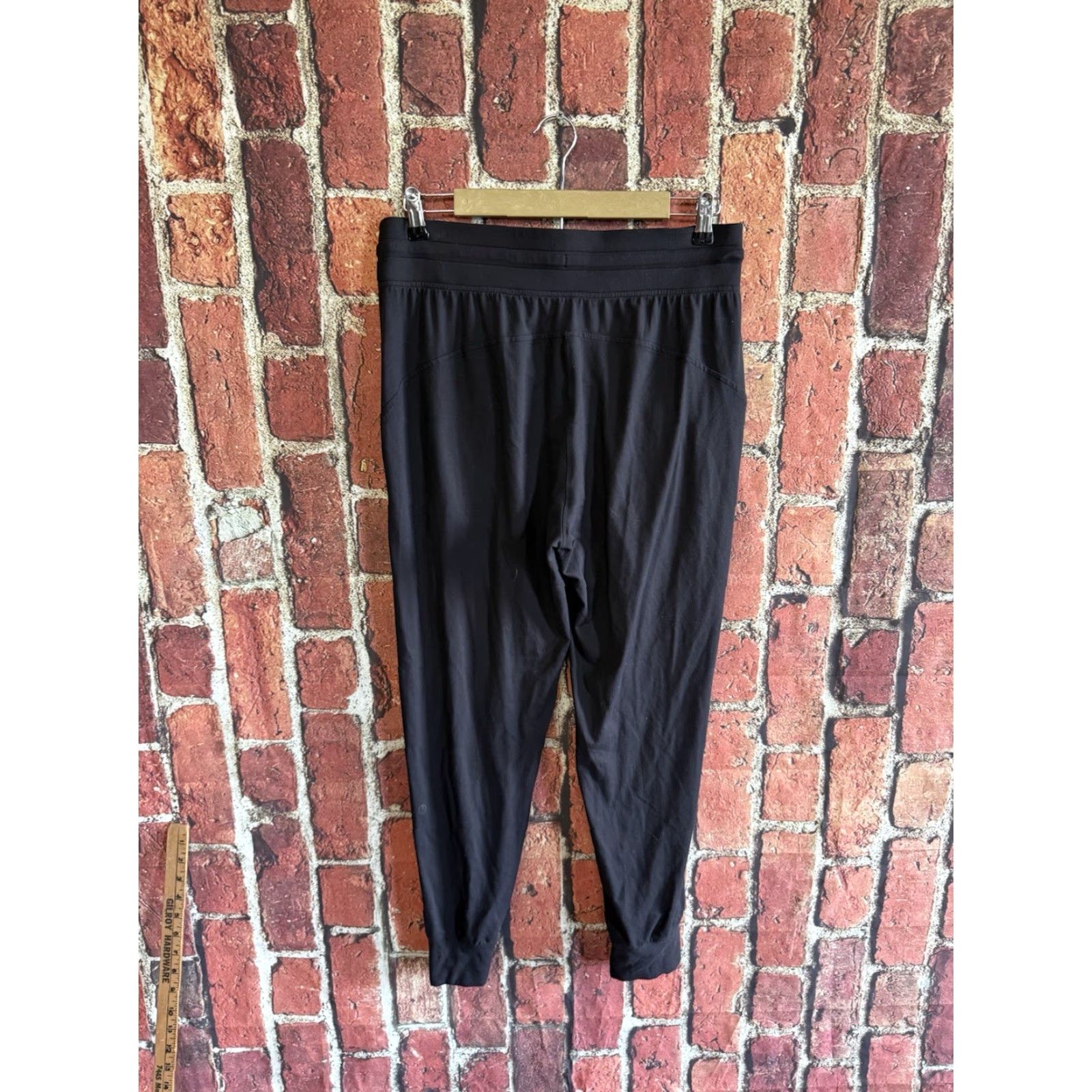 Lululemon VINTAGE Lululemon Womens Black Jogger Sweatpants Drawstring Size 10 Activewear Pants Womens Size 32" / US 10 / IT 46 - 2 Thumbnail