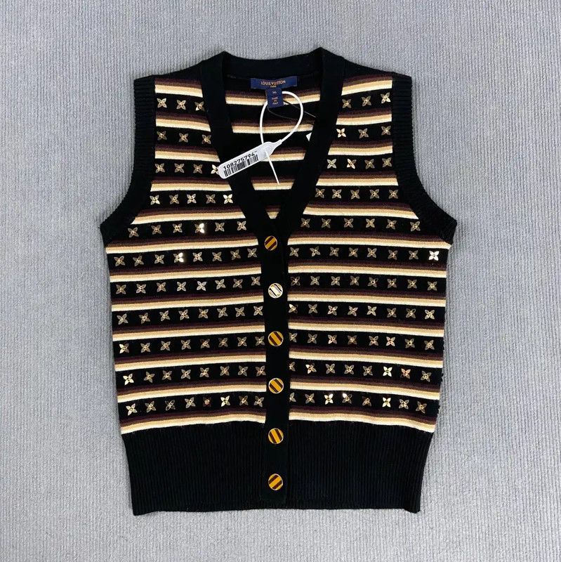Louis Vuitton Louis Vuitton Black Wool Knitted Women's Vest 0089 Size S / US 4 / IT 40 - 1 Thumbnail