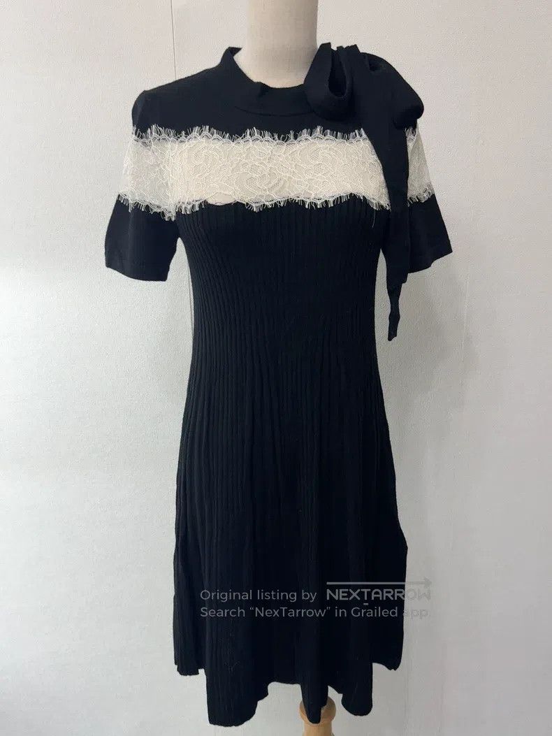 Valentino Valentino Wool lace princess dress Size M / US 6-8 / IT 42-44 - 1 Thumbnail