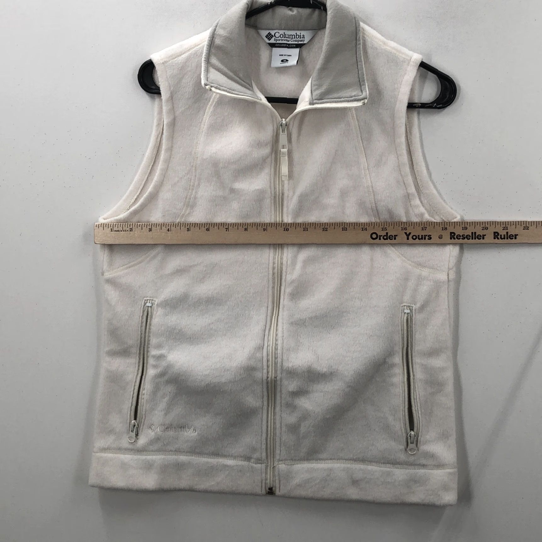 Vintage Columbia Vest Beige Sleeveless Mock Neck Full Zip Pockets Size M Womens Sleeveless Vest Zip Pockets Casual Classic Jacket Mid-Length Summer Size M / US 6-8 / IT 42-44 - 2 Thumbnail
