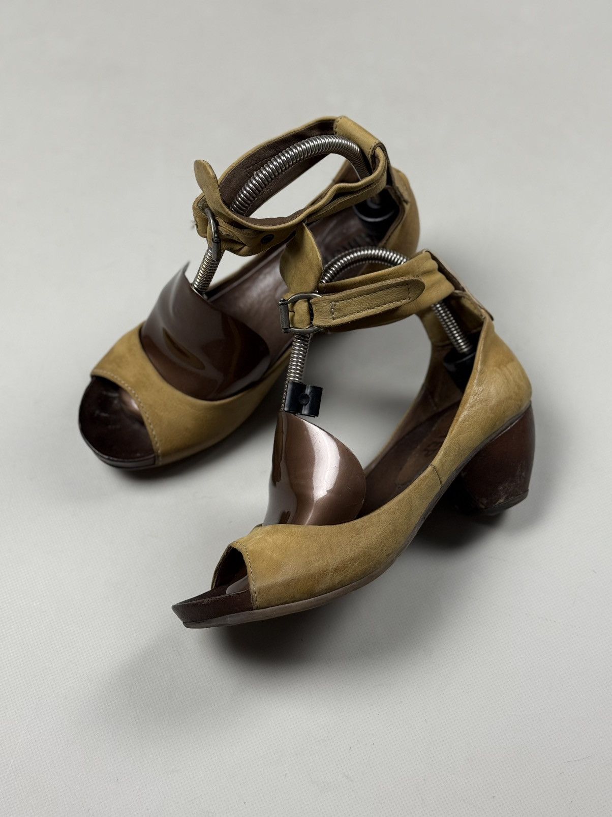 A.S.98 A.S. 98 Airstep Ladies Leather Avant-Garde Heels Shoes Size US 6 / IT 36 - 13 Thumbnail