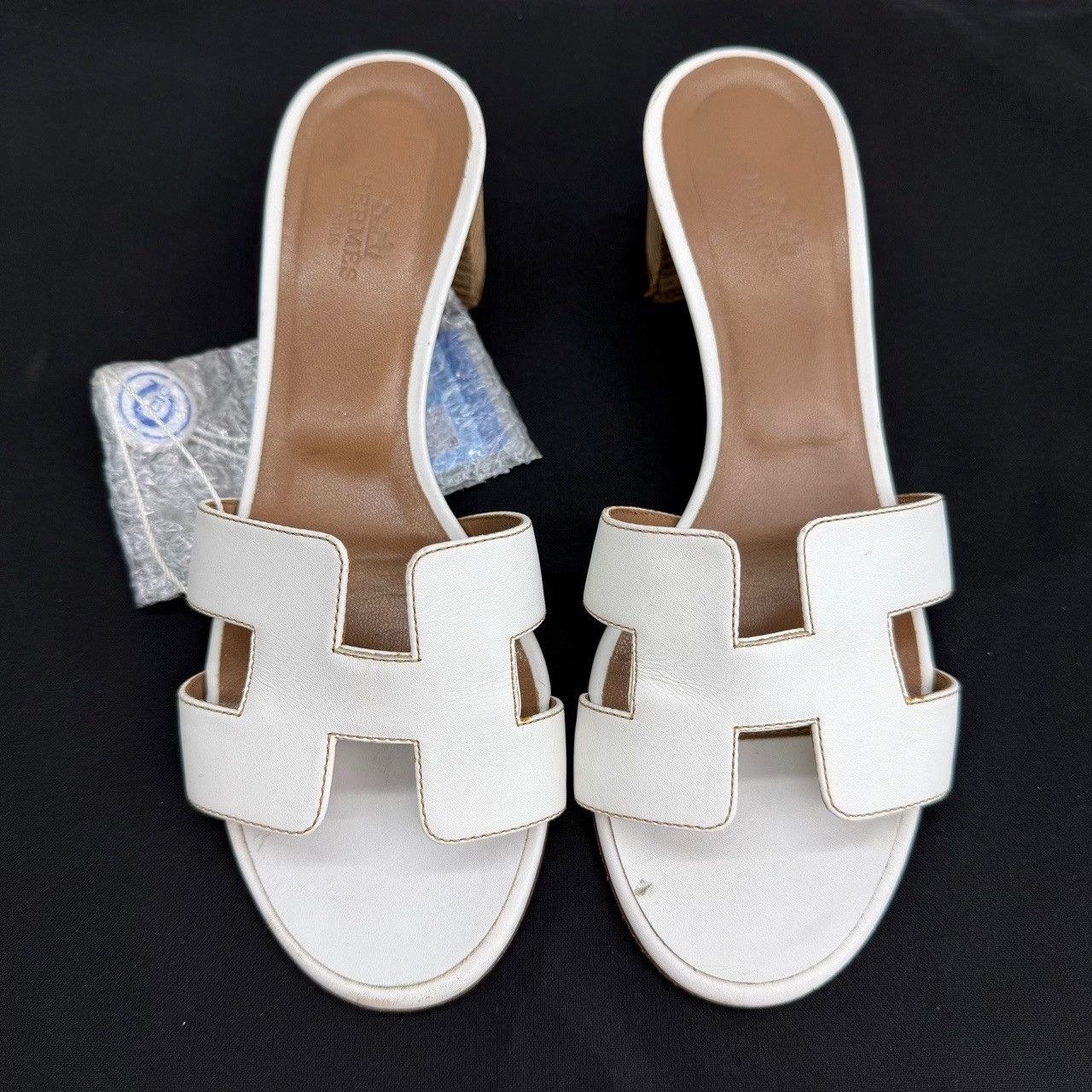 Hermes Hermes White Sandals us_6 Women Size US 6 / IT 36 - 1 Thumbnail