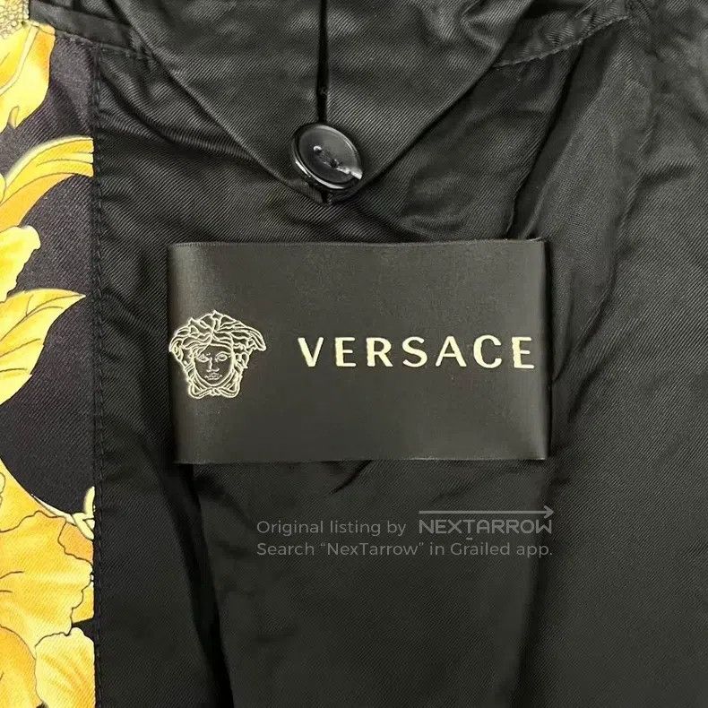 Versace Versace Full print baroque style logo letter logo zipper j Size US S / EU 44-46 / 1 - 4 Thumbnail
