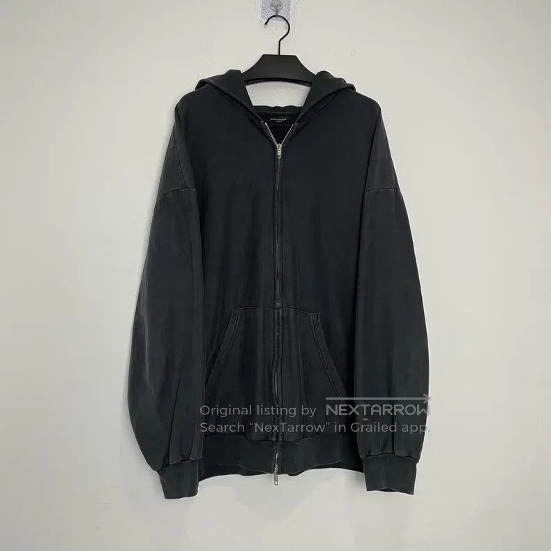 Balenciaga Balenciaga Double logo black hoodie Size US M / EU 48-50 / 2 - 1 Thumbnail