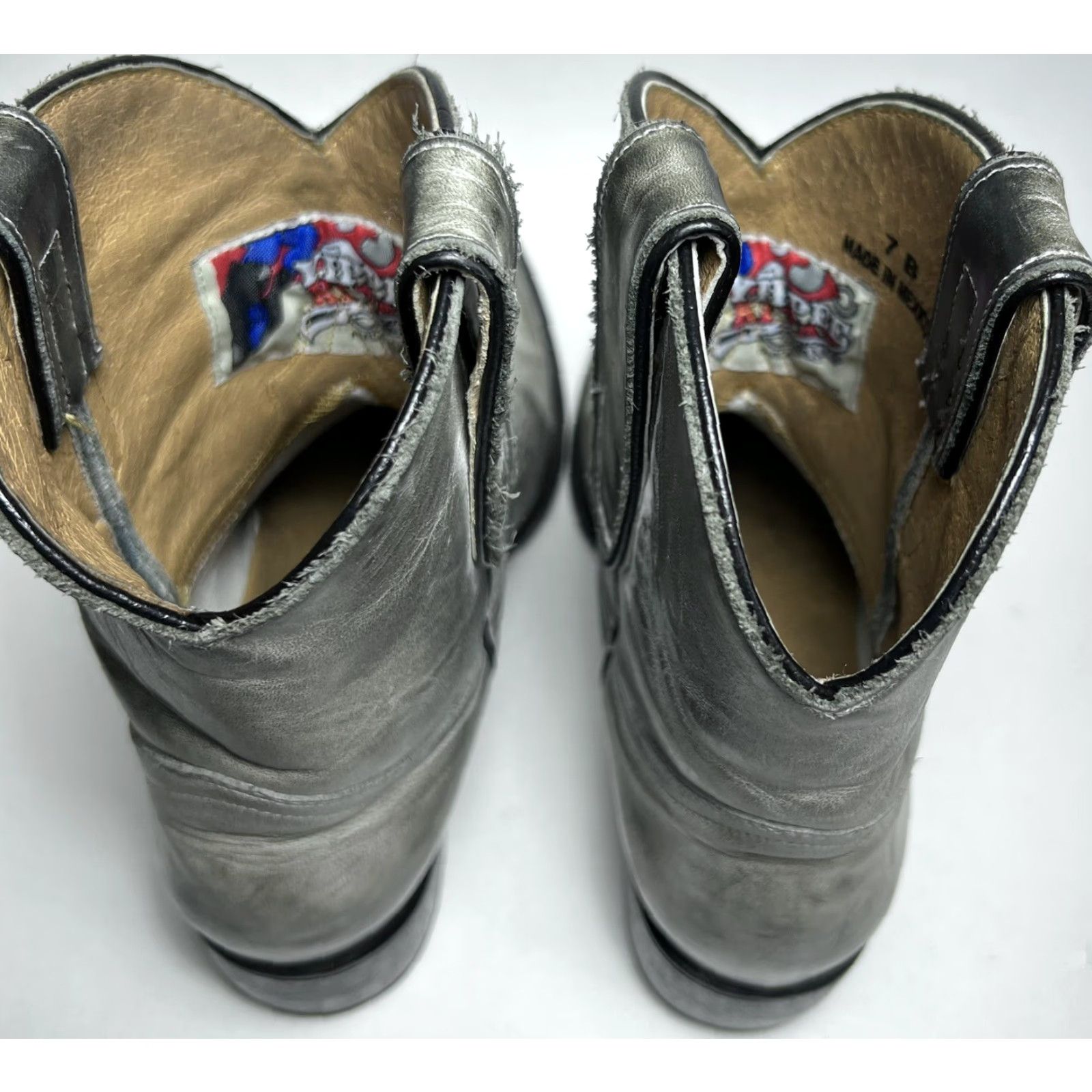 Old Gringo VINTAGE Old Gringo YIPPEE KIKAY Distressed Gray Leather Western Cowboy Boots 7 B Womens Size US 7 / IT 37 - 6 Thumbnail