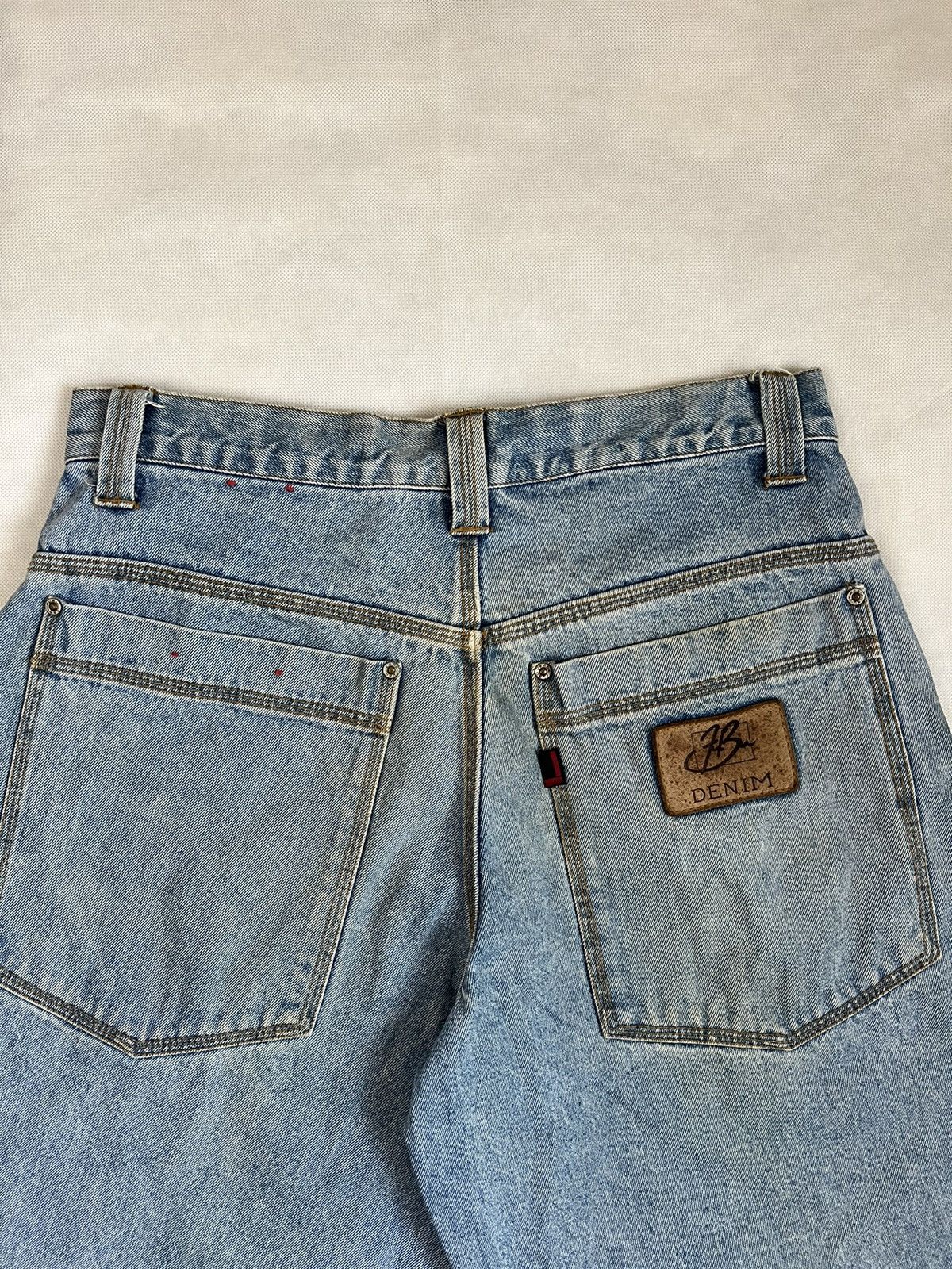 Ecko Unltd. Vintage Y2K Fubu Denim Leather Patch Baggy Jorts Size US 34 / EU 50 - 4 Thumbnail