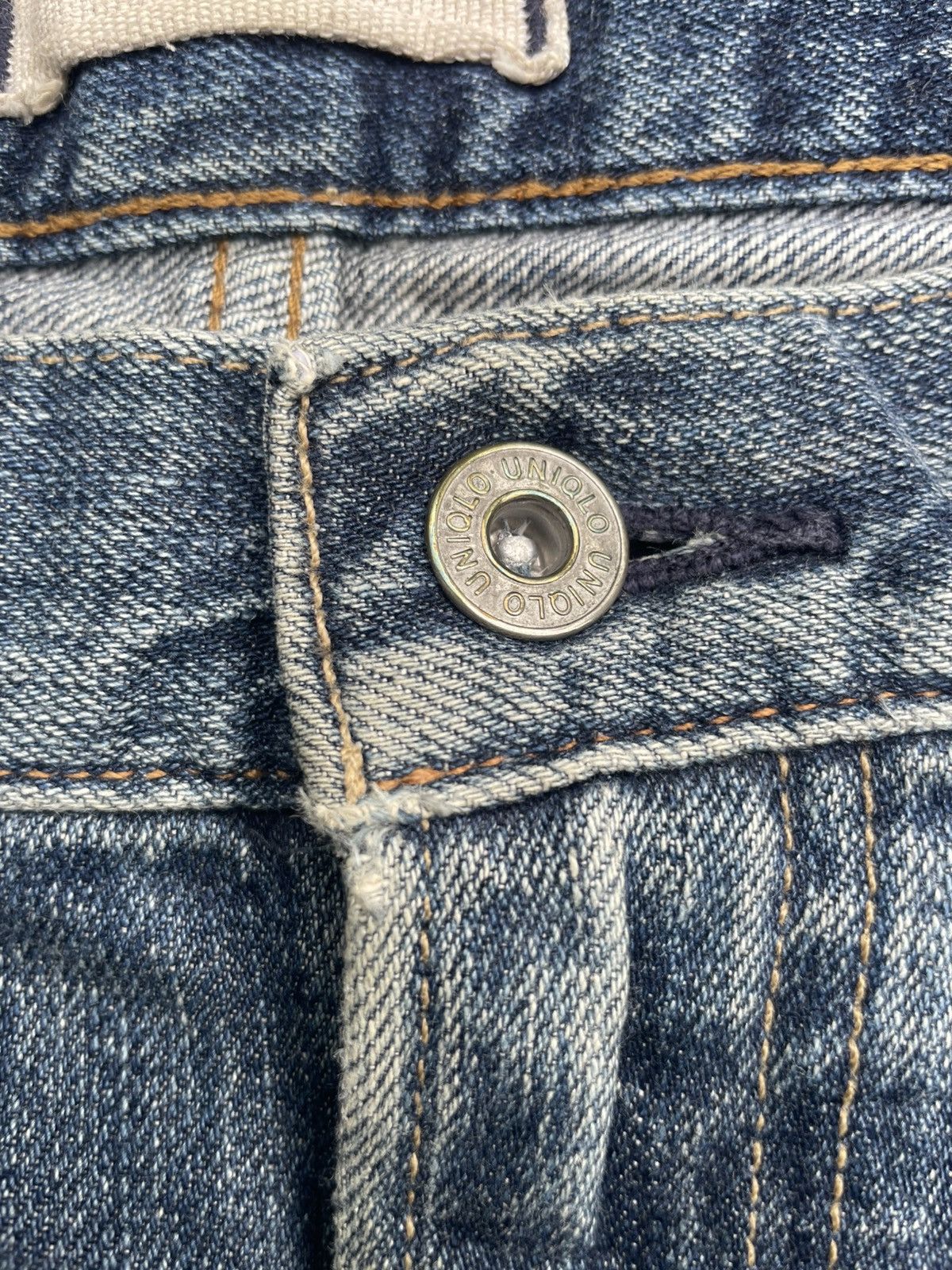 Japanese Brand × Uniqlo Uniqlo Selvedge Distresed Jeans Size US 36 / EU 52 - 16 Thumbnail