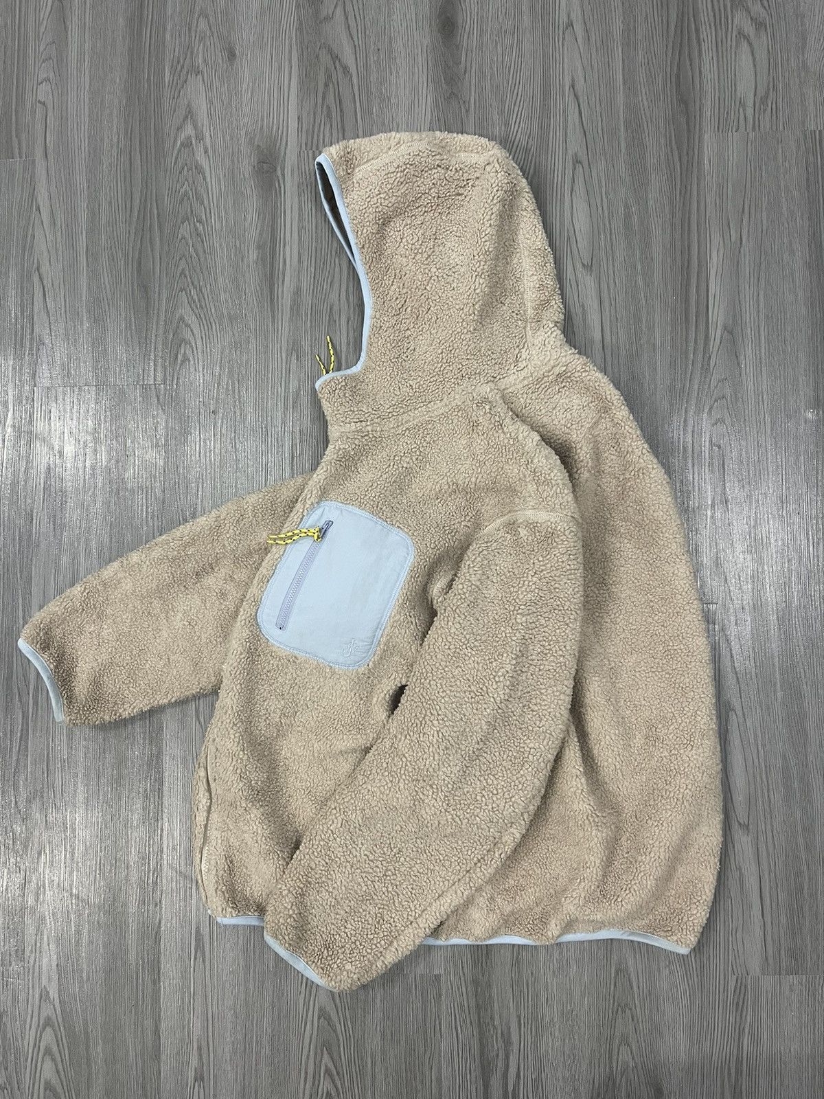 Jw anderson uniqlo fleece sales
