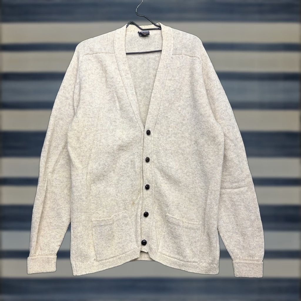 Vintage VINTAGE St Michael Cardigan Mens L Beige Wool 42 90s UK 80s 90s Size US L / EU 52-54 / 3 - 1 Thumbnail