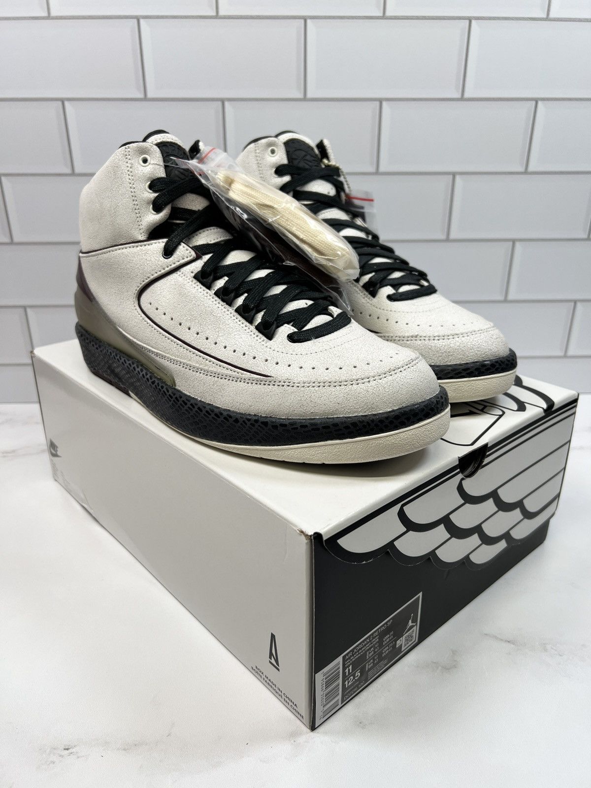 Jordan Brand NEW Nike Retro Air Jordan A Ma Maniere Airness 2s 2 Mens Men Size US 11 / EU 44 - 1 Thumbnail