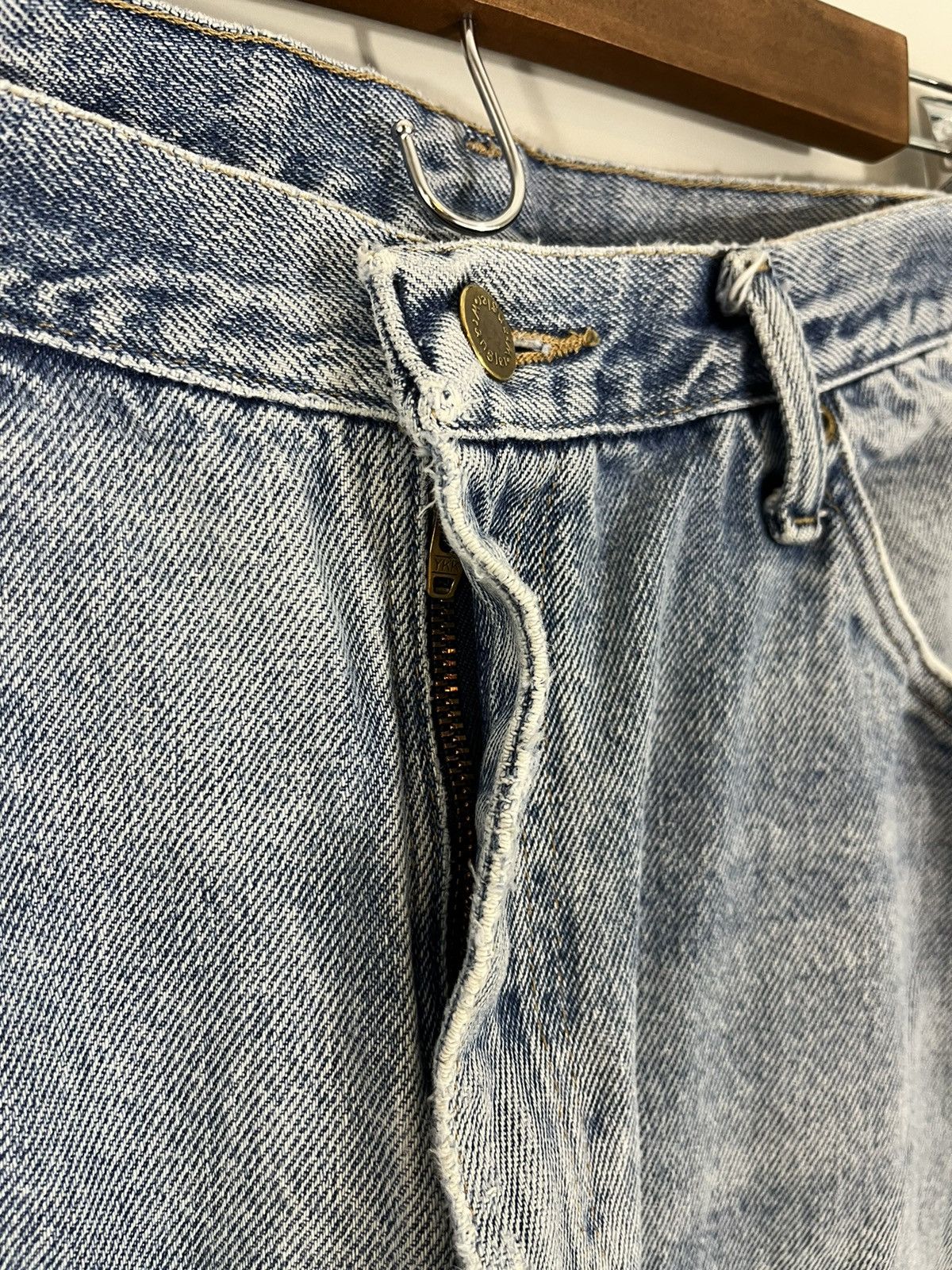 Vintage Thrashed Perfect Fade Light Wash Jeans Size US 36 / EU 52 - 12 Thumbnail