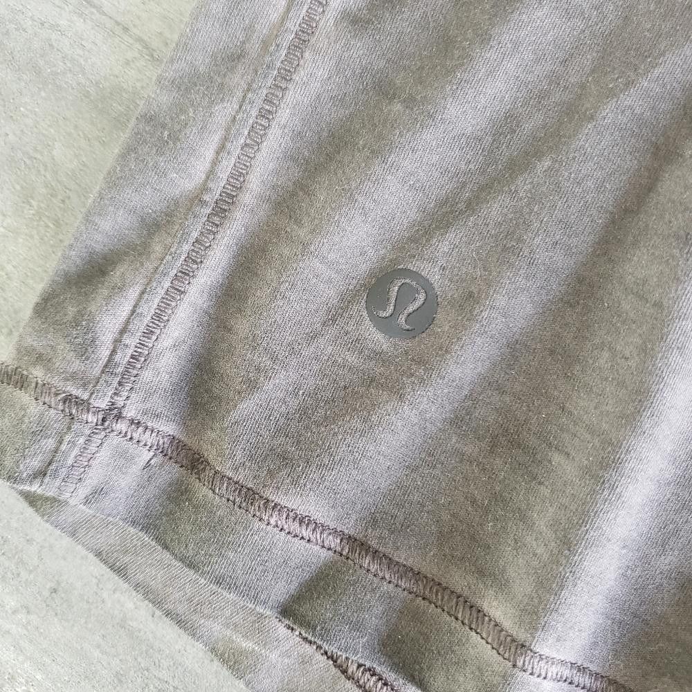 Lululemon Grey Washed Lululemon Stitched Crop Tank Size S / US 4 / IT 40 - 3 Thumbnail